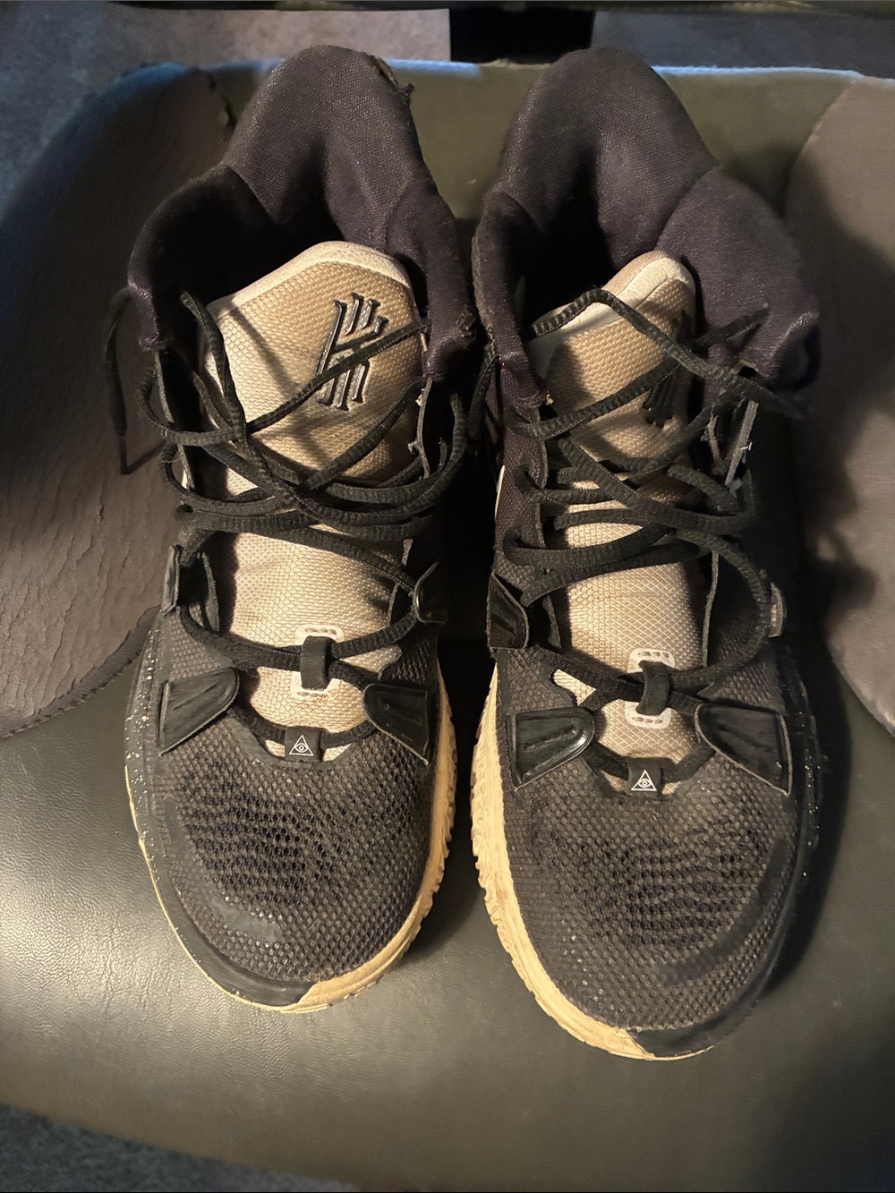 Men's Black and Tan Athletic Sneakers with Logo